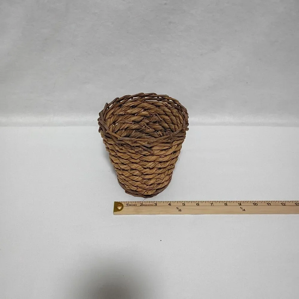Vintage Round Water Hyacinth Woven Decorative Storage Basket 5